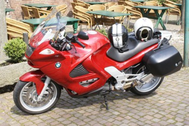 La Rouge...BMW K 1200 RS