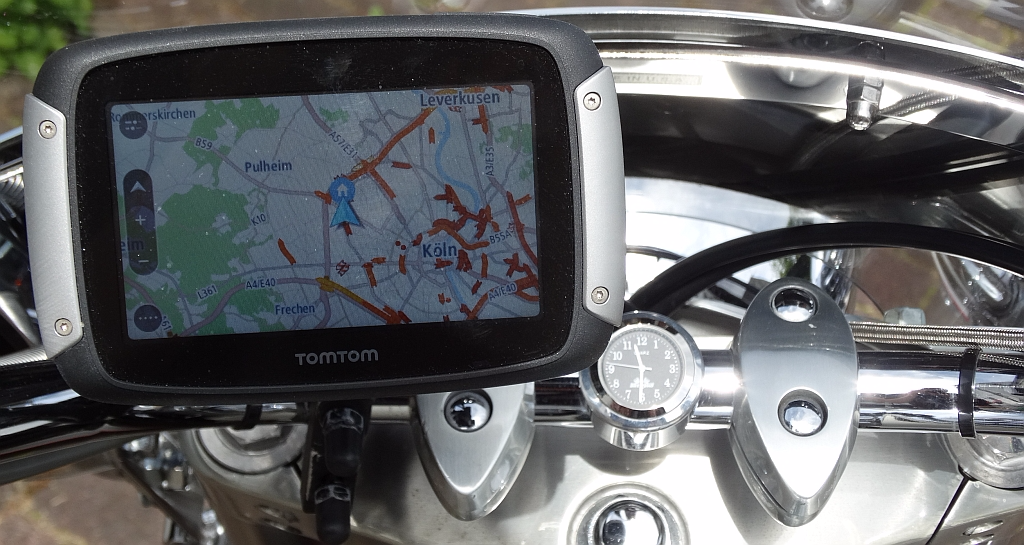 Testbericht TomTom Rider 400 @ reisecruiser.de